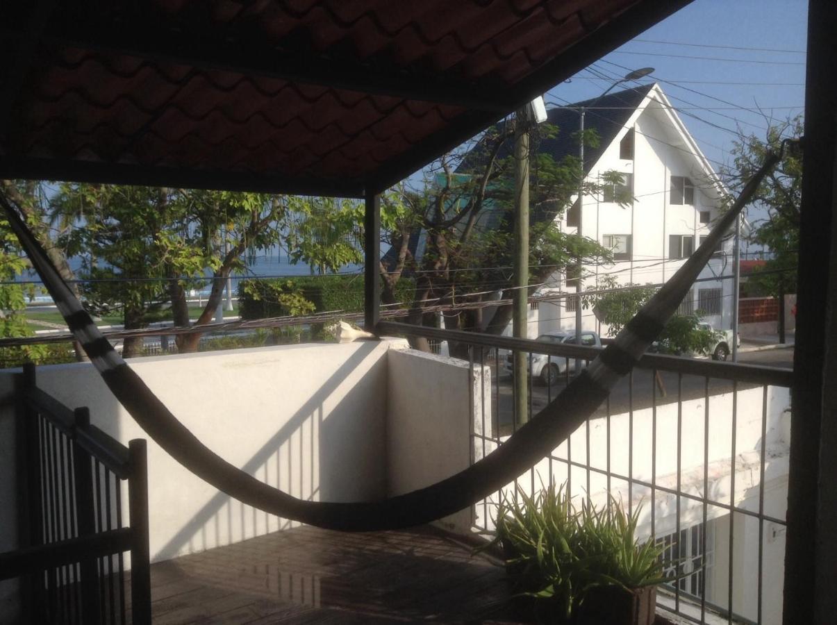 Loft Del Malecon Apartment แคมเปเช ภายนอก รูปภาพ
